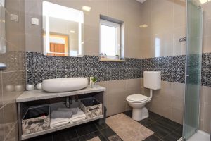 2020-02-16-15-34-52---0016